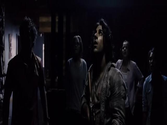 VampireDiariesWorld-dot-org_TomorrowWhenTheWarBegan-2764.jpg