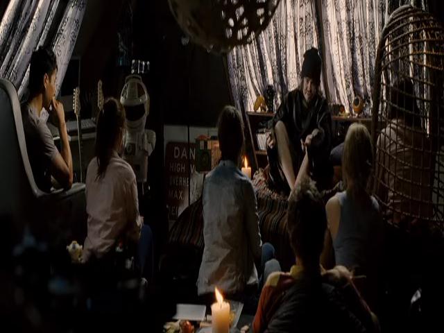 VampireDiariesWorld-dot-org_TomorrowWhenTheWarBegan-3728.jpg