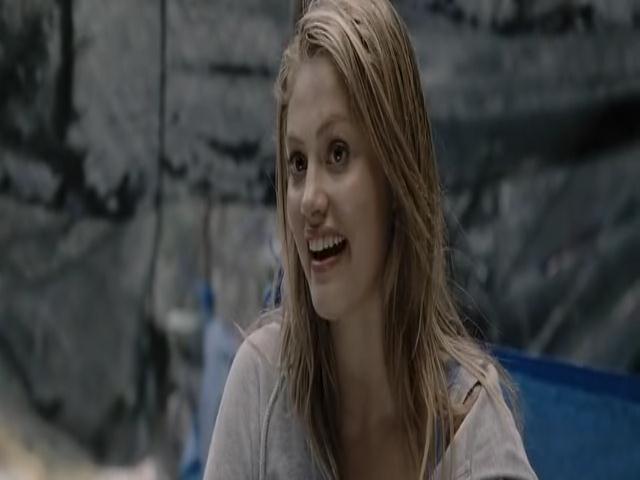 VampireDiariesWorld-dot-org_TomorrowWhenTheWarBegan-4604.jpg