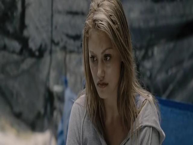 VampireDiariesWorld-dot-org_TomorrowWhenTheWarBegan-4616.jpg