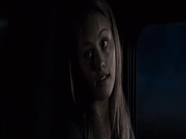 VampireDiariesWorld-dot-org_TomorrowWhenTheWarBegan-5074.jpg