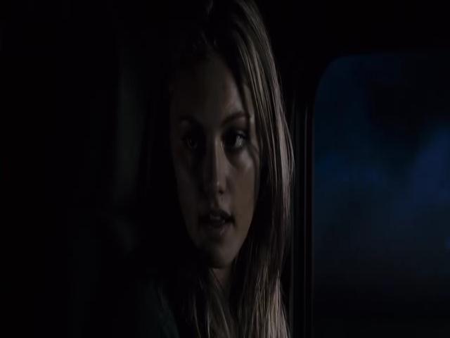 VampireDiariesWorld-dot-org_TomorrowWhenTheWarBegan-5126.jpg