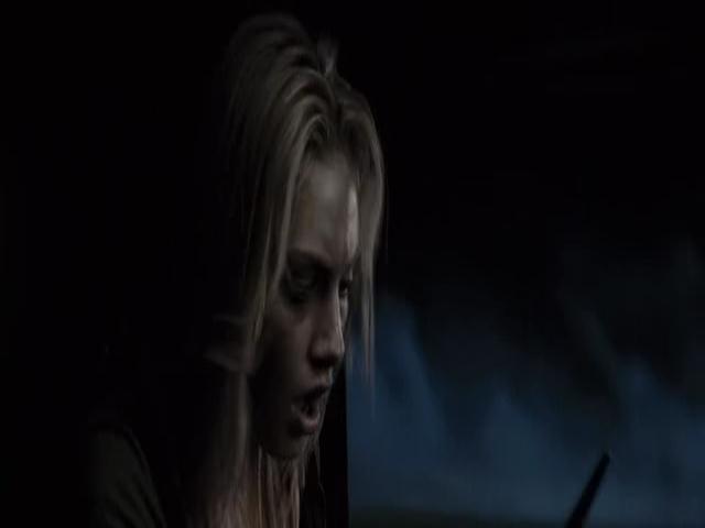 VampireDiariesWorld-dot-org_TomorrowWhenTheWarBegan-5144.jpg