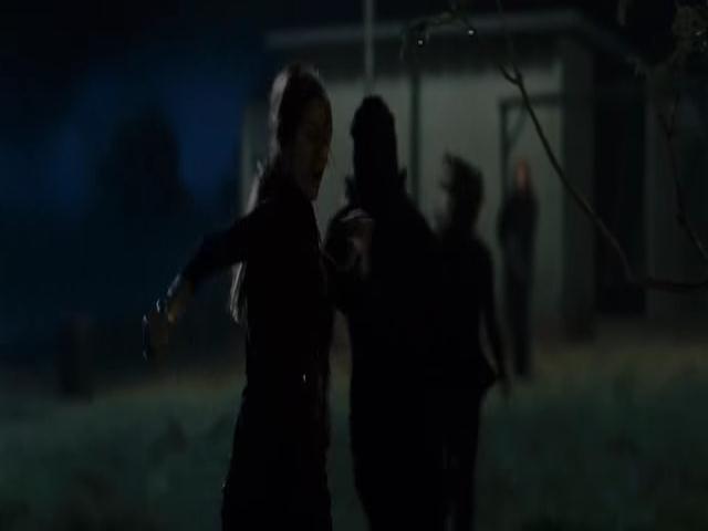VampireDiariesWorld-dot-org_TomorrowWhenTheWarBegan-5340.jpg