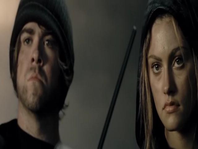 VampireDiariesWorld-dot-org_TomorrowWhenTheWarBegan-5663.jpg