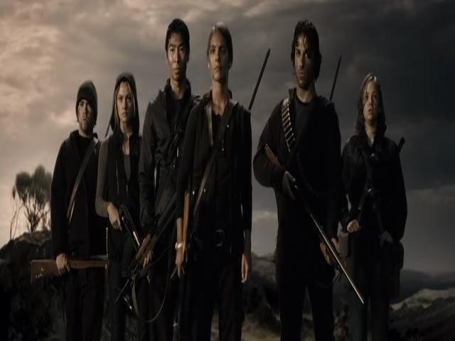 VampireDiariesWorld-dot-org_TomorrowWhenTheWarBegan-5676.jpg