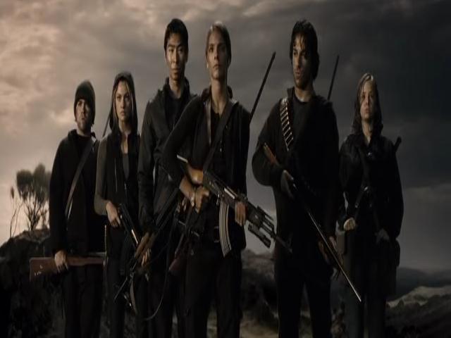 VampireDiariesWorld-dot-org_TomorrowWhenTheWarBegan-5677.jpg