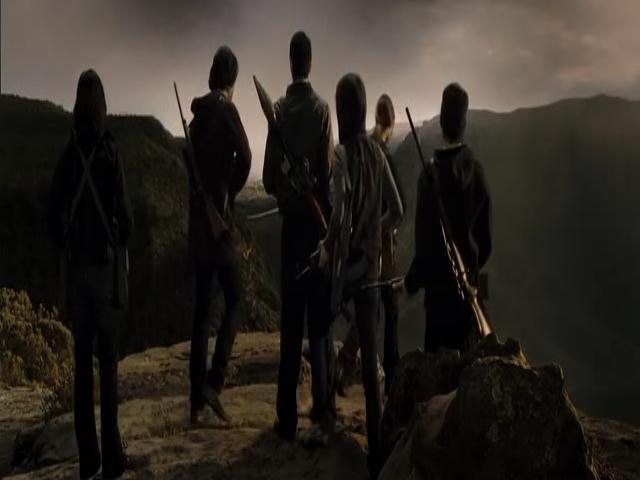 VampireDiariesWorld-dot-org_TomorrowWhenTheWarBegan-5679.jpg