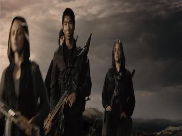 VampireDiariesWorld-dot-org_TomorrowWhenTheWarBegan-5681.jpg