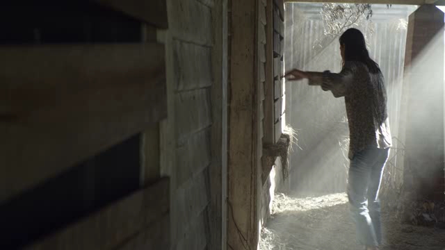 VampireDiariesWorld-dot-nl_Bloom1x03-0564.jpg
