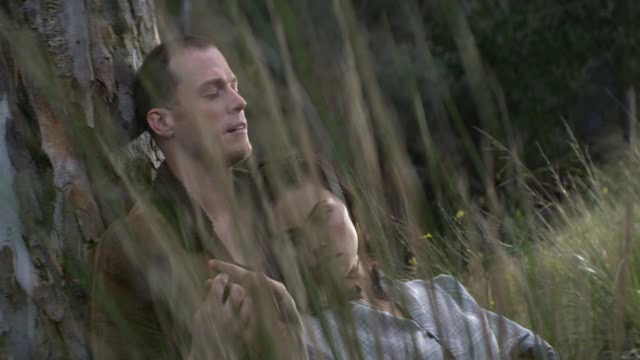 VampireDiariesWorld-dot-nl_Bloom1x03-1983.jpg