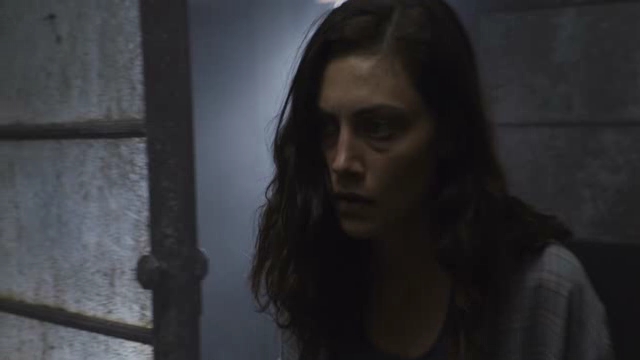 VampireDiariesWorld-dot-nl_Bloom1x04-0733.jpg