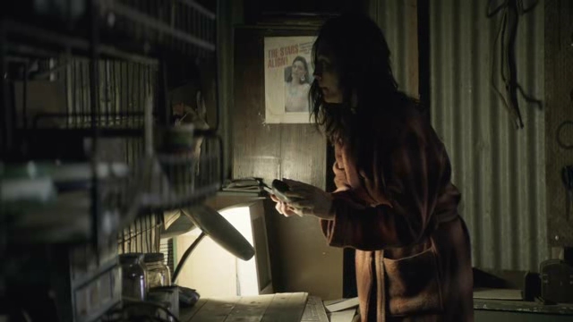 VampireDiariesWorld-dot-nl_Bloom1x04-2365.jpg