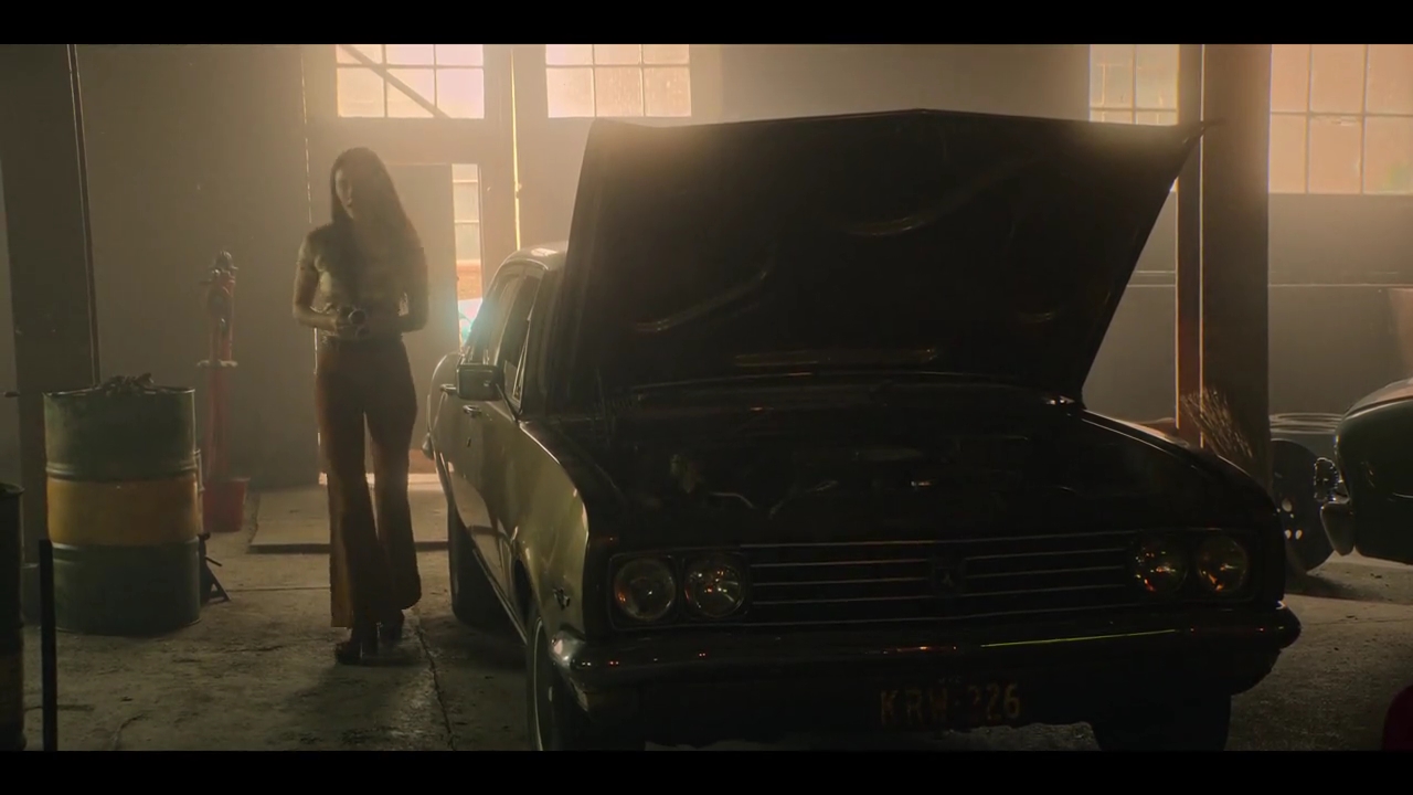 VampireDiariesWorld-dot-nl_Bloom2x03-2222.jpg