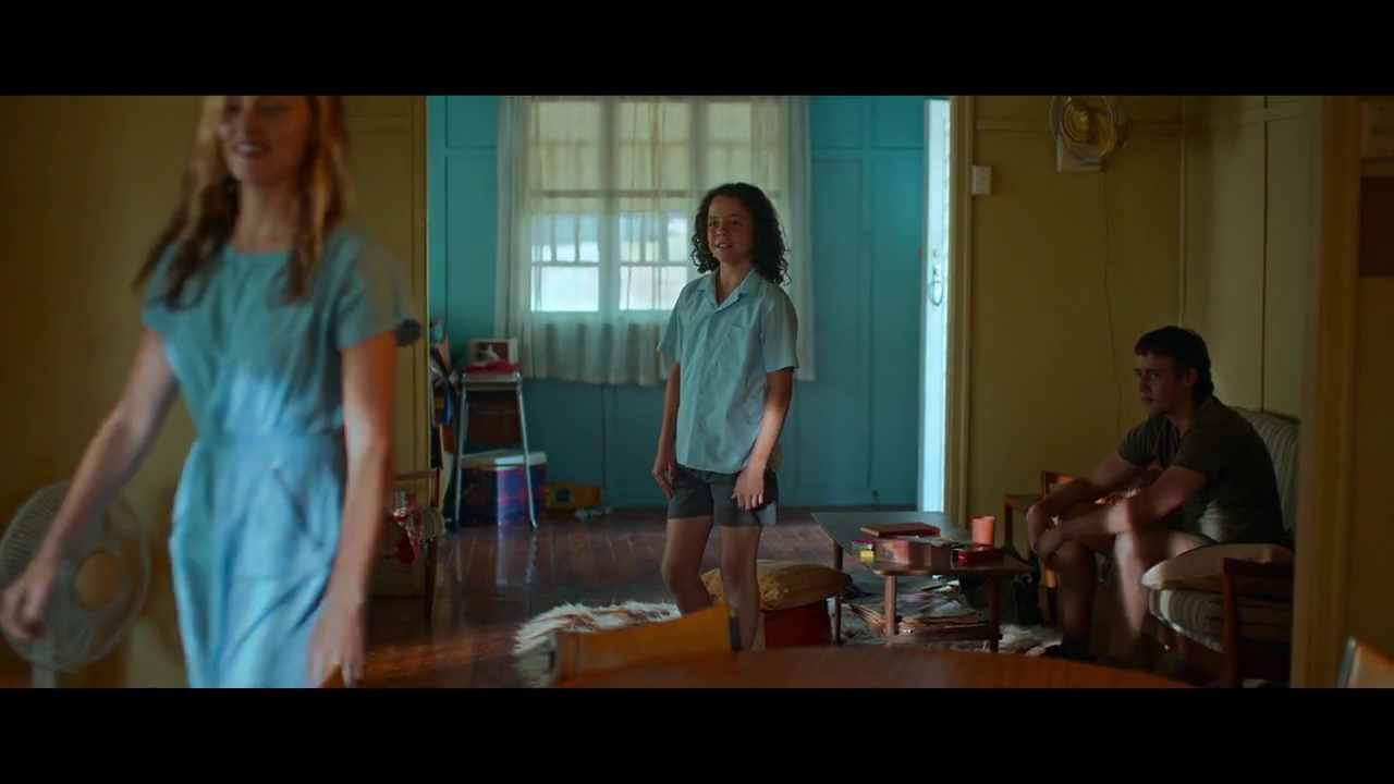 VampireDiariesWorld-BoySwallowsUniverse0437.jpg VampireDiariesWorld-BoySwallowsUniverse0437.jpg