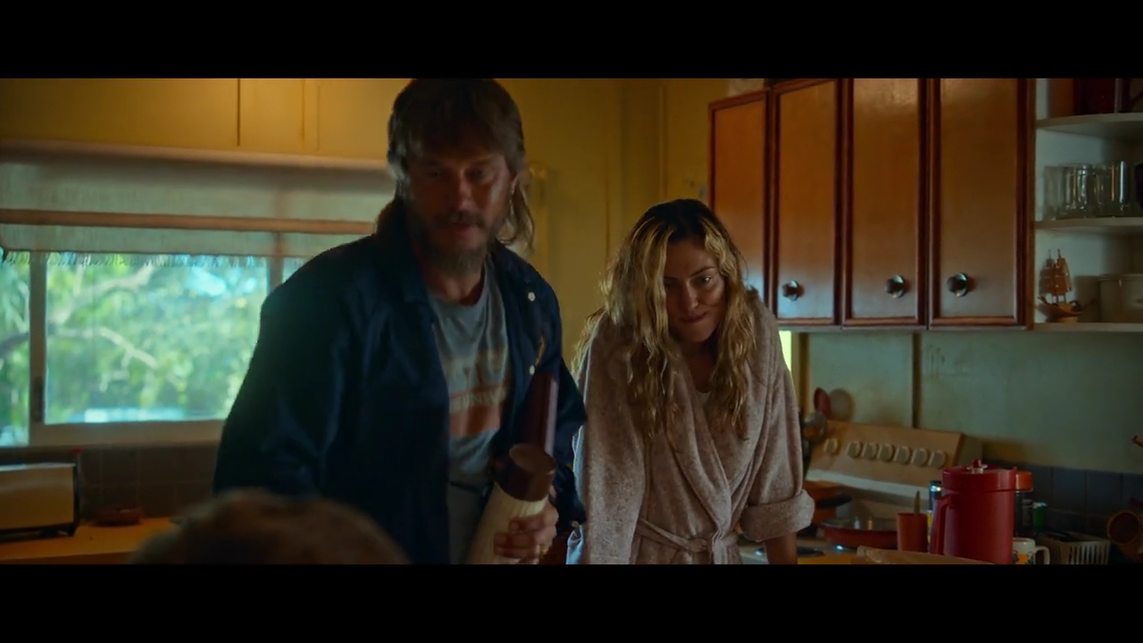 VampireDiariesWorld-BoySwallowsUniverse0796.jpg VampireDiariesWorld-BoySwallowsUniverse0796.jpg