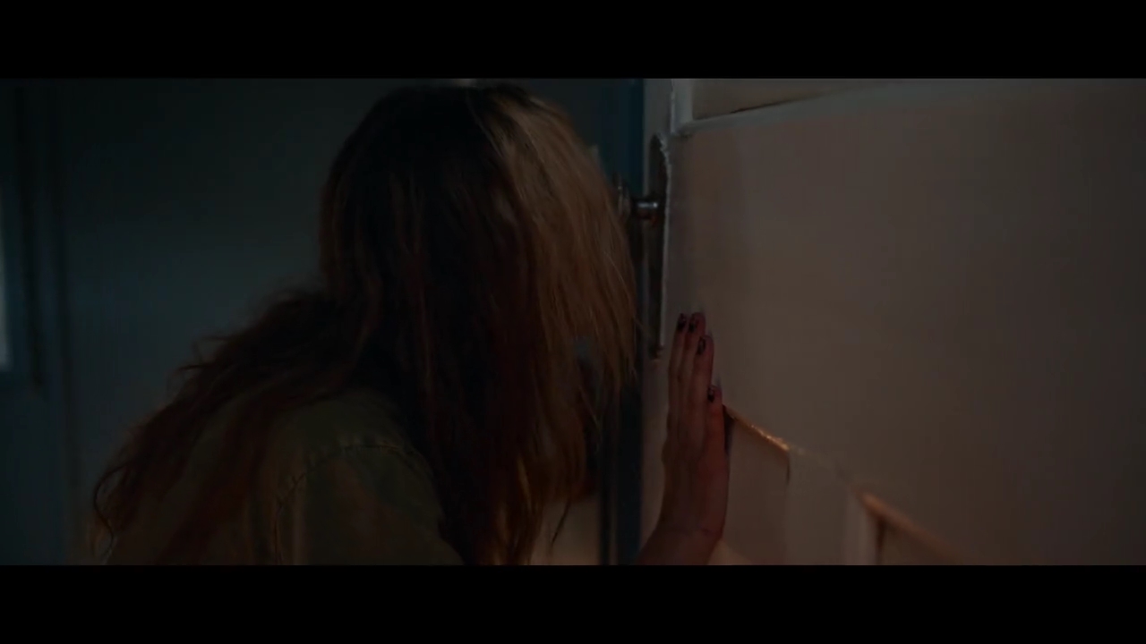 VampireDiariesWorld-BoySwallowsUniverse1558.jpg VampireDiariesWorld-BoySwallowsUniverse1558.jpg