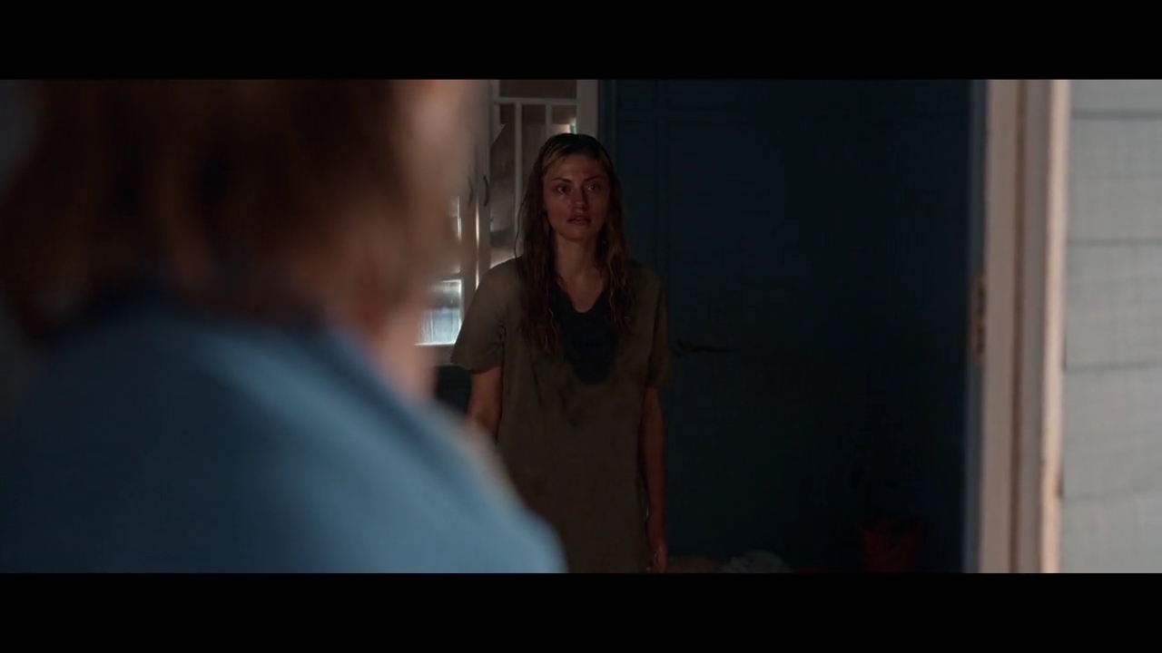 VampireDiariesWorld-BoySwallowsUniverse2014.jpg VampireDiariesWorld-BoySwallowsUniverse2014.jpg