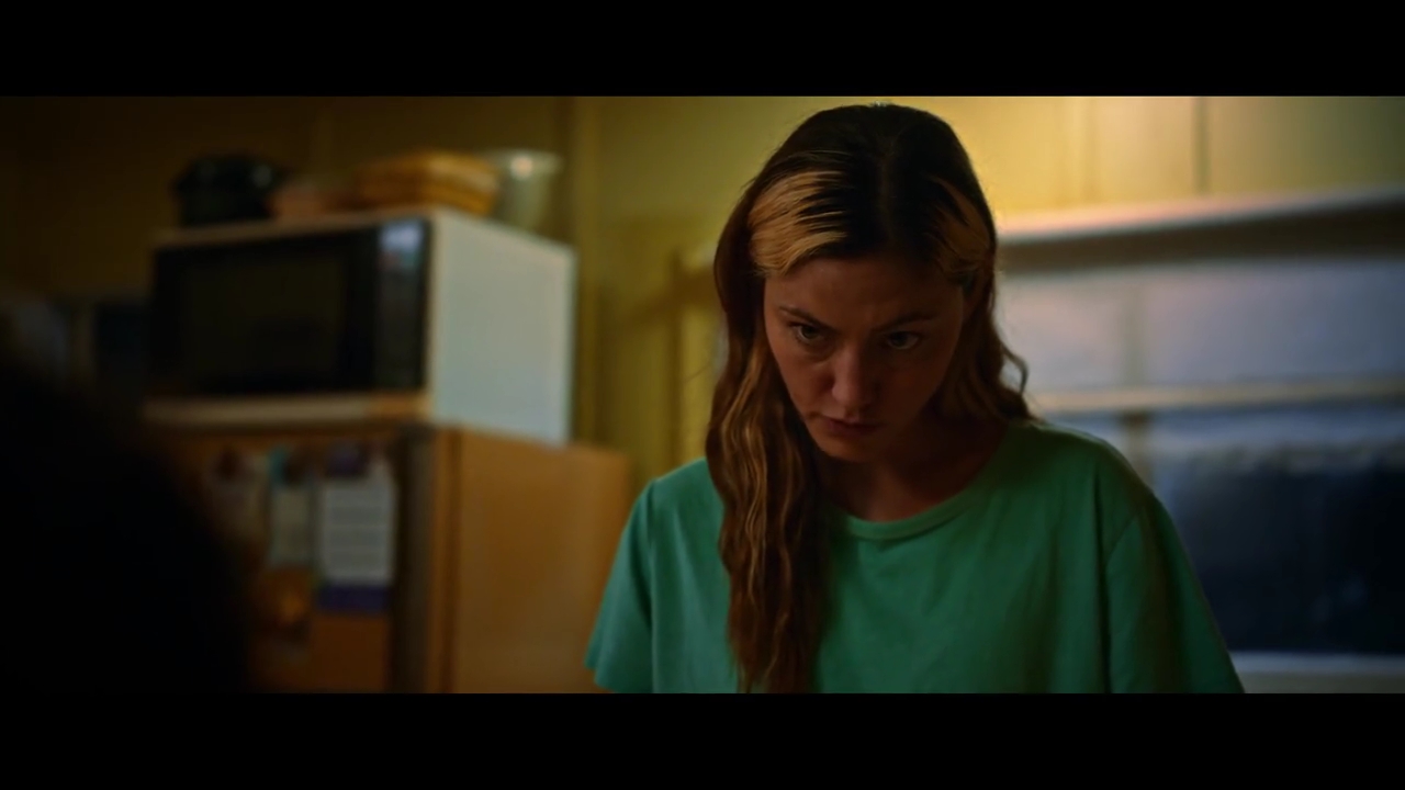 VampireDiariesWorld-BoySwallowsUniverse2173.jpg VampireDiariesWorld-BoySwallowsUniverse2173.jpg