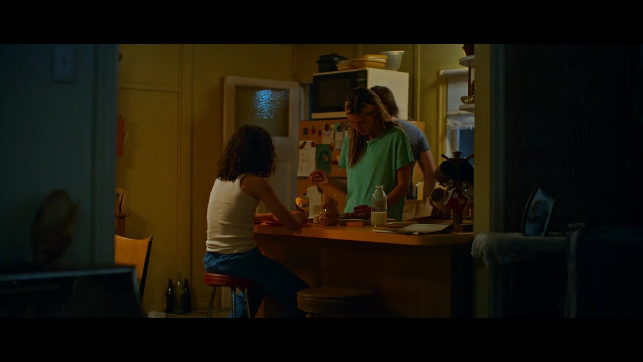 VampireDiariesWorld-BoySwallowsUniverse2183.jpg VampireDiariesWorld-BoySwallowsUniverse2183.jpg