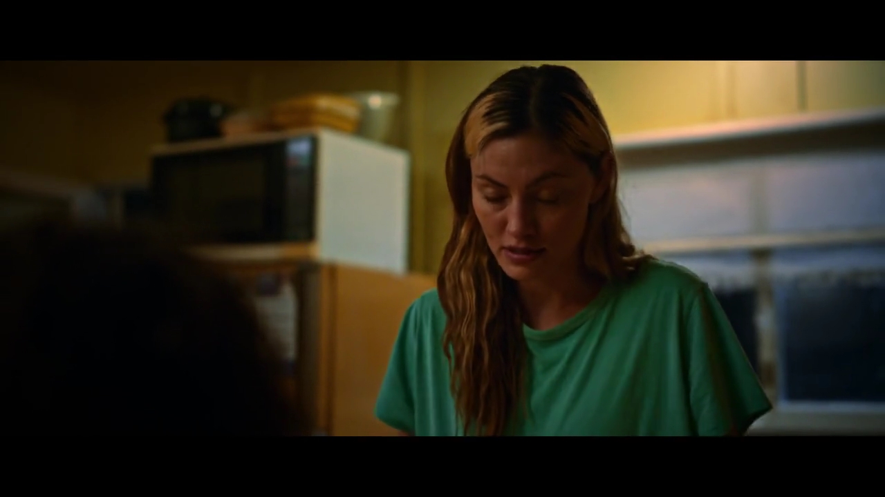 VampireDiariesWorld-BoySwallowsUniverse2211.jpg VampireDiariesWorld-BoySwallowsUniverse2211.jpg