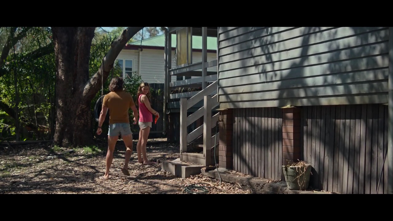 VampireDiariesWorld-BoySwallowsUniverse1x02-0611.jpg VampireDiariesWorld-BoySwallowsUniverse1x02-0611.jpg