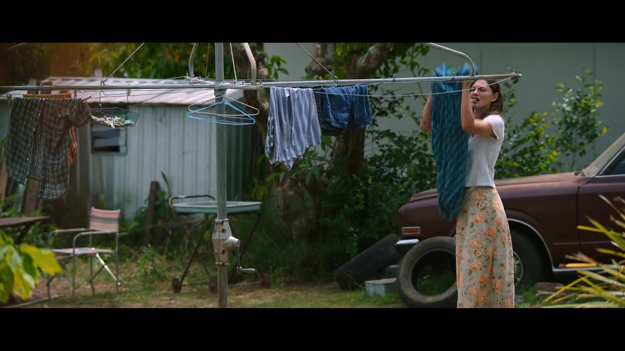 VampireDiariesWorld-BoySwallowsUniverse1x07-0725.jpg VampireDiariesWorld-BoySwallowsUniverse1x07-0725.jpg