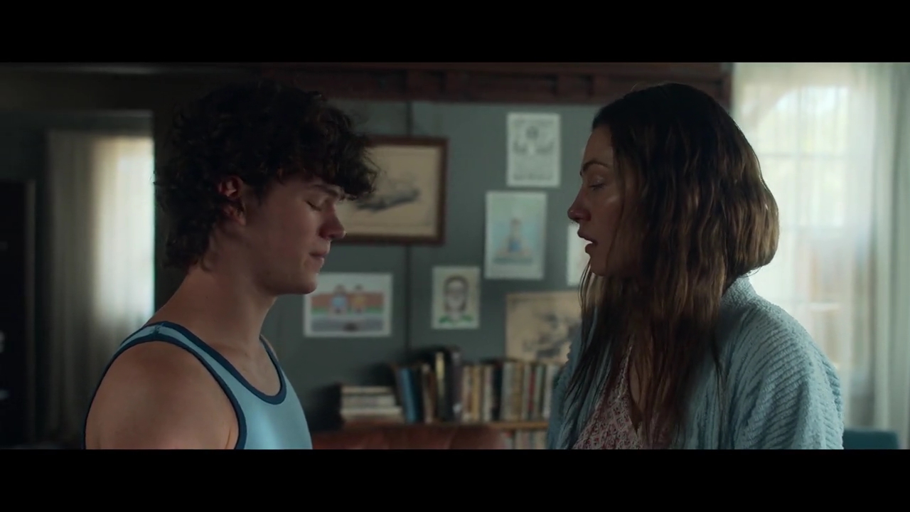 VampireDiariesWorld-BoySwallowsUniverse1x07-1915.jpg VampireDiariesWorld-BoySwallowsUniverse1x07-1915.jpg