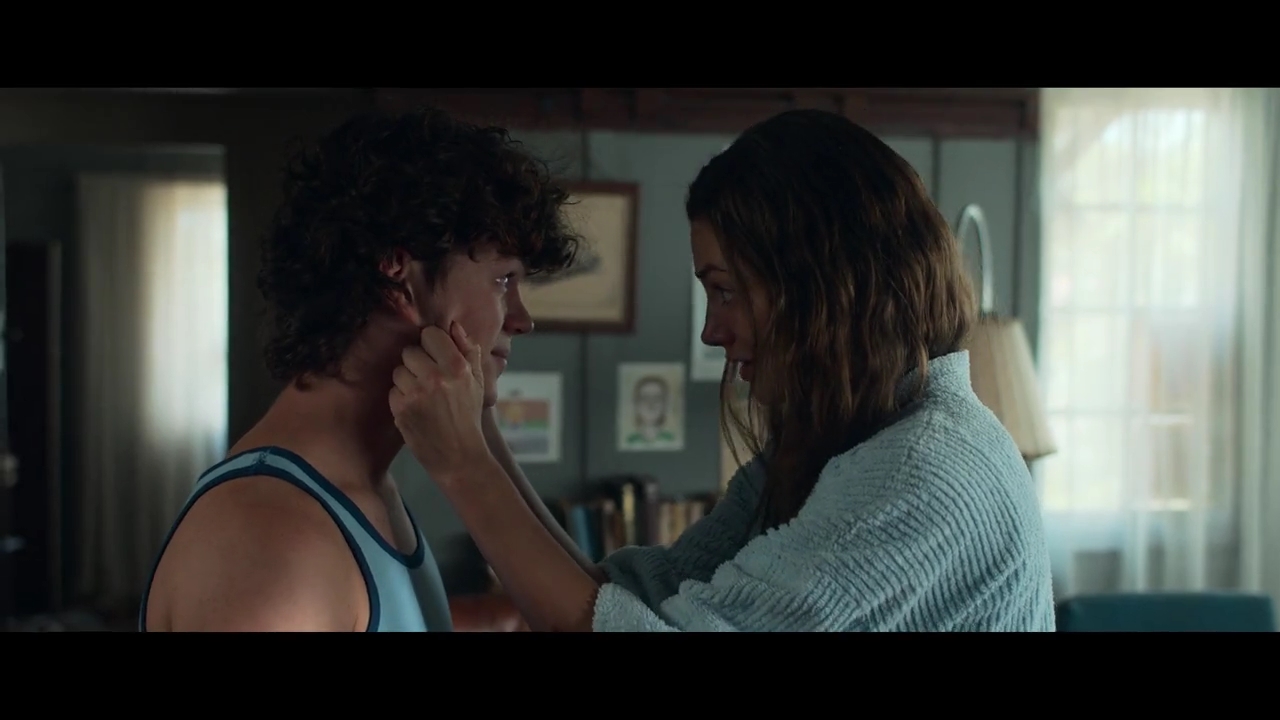 VampireDiariesWorld-BoySwallowsUniverse1x07-1921.jpg VampireDiariesWorld-BoySwallowsUniverse1x07-1921.jpg