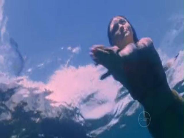 VampireDiariesWorld-dot-org_H2OJustAddWater-s01e03--0909.jpg