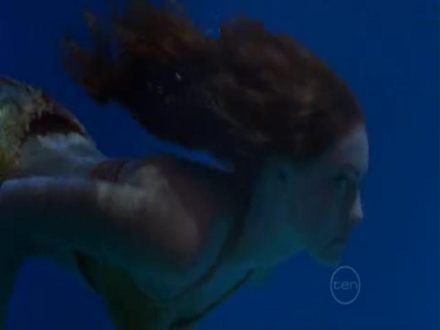 VampireDiariesWorld-dot-org_H2OJustAddWater-s01e03--0970.jpg