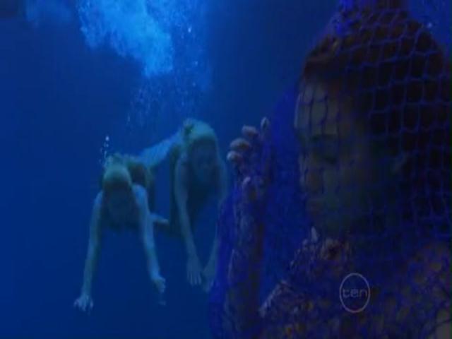 VampireDiariesWorld-dot-org_H2OJustAddWater-s01e03--1073.jpg