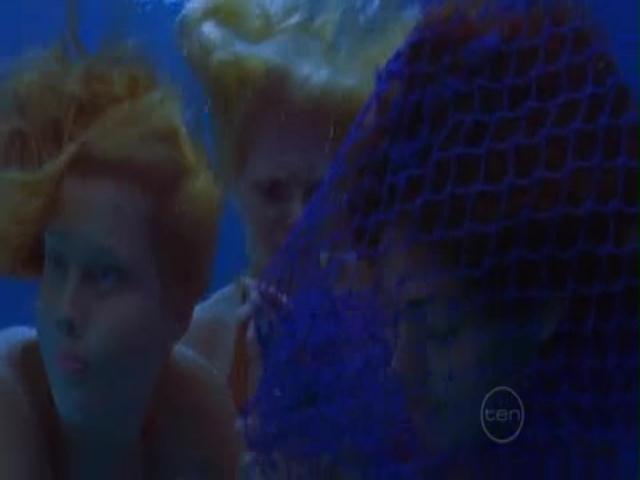 VampireDiariesWorld-dot-org_H2OJustAddWater-s01e03--1079.jpg