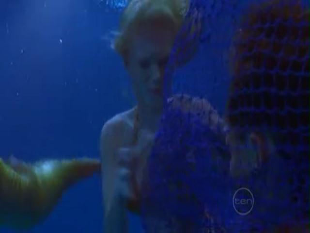 VampireDiariesWorld-dot-org_H2OJustAddWater-s01e03--1081.jpg