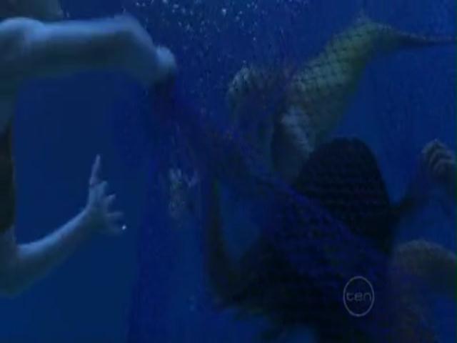 VampireDiariesWorld-dot-org_H2OJustAddWater-s01e03--1122.jpg