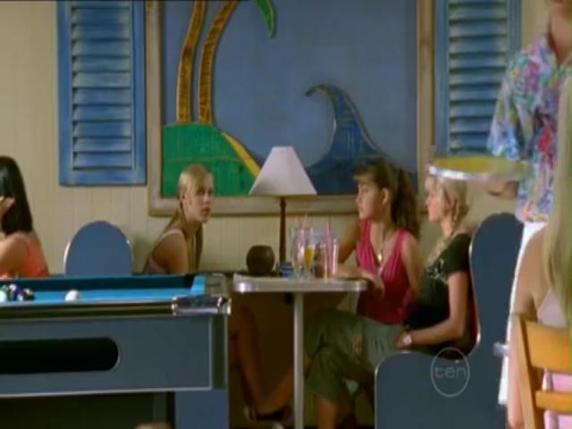 VampireDiariesWorld-dot-org_H2OJustAddWater-s01e05-0729.jpg VampireDiariesWorld-dot-org_H2OJustAddWater-s01e05-0729.jpg