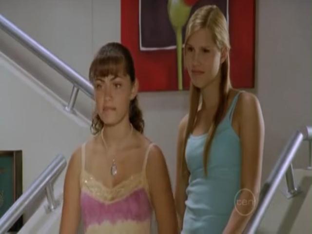 VampireDiariesWorld-dot-org_H2OJustAddWater-s01e09-0485.jpg VampireDiariesWorld-dot-org_H2OJustAddWater-s01e09-0485.jpg