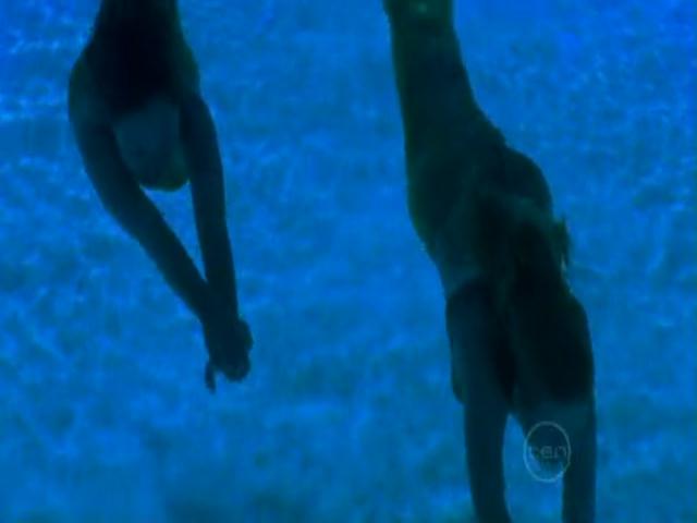 VampireDiariesWorld-dot-org_H2OJustAddWater-s01e09-1007.jpg