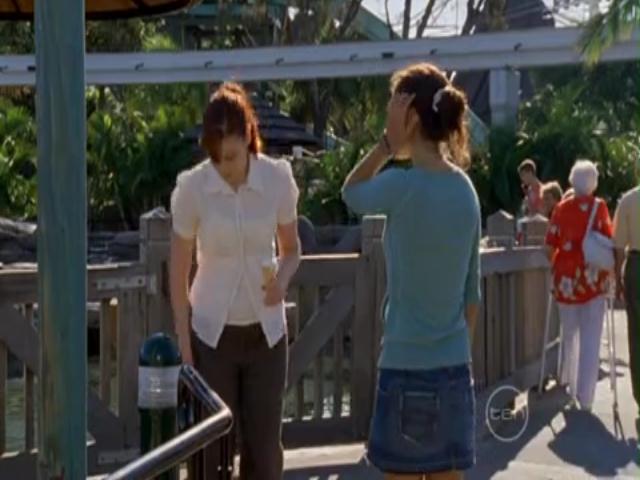 VampireDiariesWorld-dot-org_H2OJustAddWater-s01e12-0491.jpg VampireDiariesWorld-dot-org_H2OJustAddWater-s01e12-0491.jpg