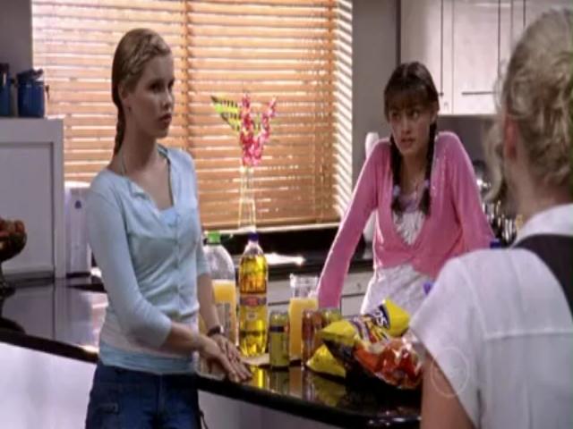 VampireDiariesWorld-dot-org_H20JustAddWater-S01e18-0228.jpg VampireDiariesWorld-dot-org_H20JustAddWater-S01e18-0228.jpg