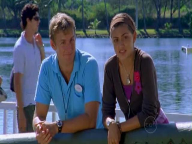 VampireDiariesWorld-dot-org_H20JustAddWater-S01e19-1204.jpg