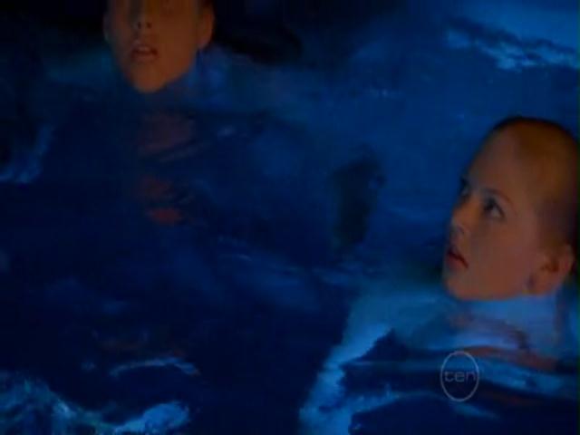 VampireDiariesWorld-dot-org_H20JustAddWater-S02e01-0493.jpg