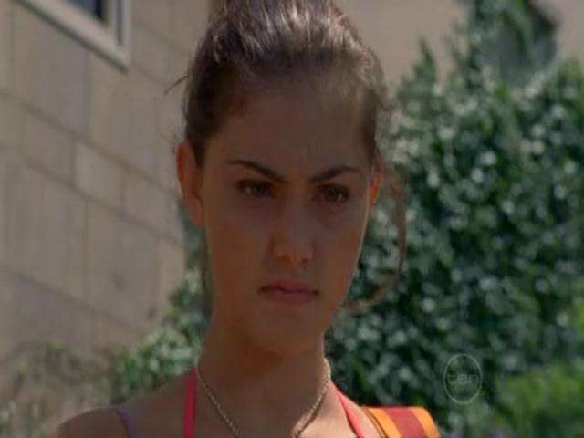 VampireDiariesWorld-dot-org_H20JustAddWater-S02e02-0041.jpg