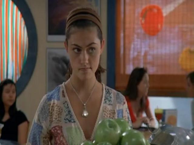 VampireDiariesWorld-dot-org_H20JustAddWater-S02e03-0144.jpg VampireDiariesWorld-dot-org_H20JustAddWater-S02e03-0144.jpg