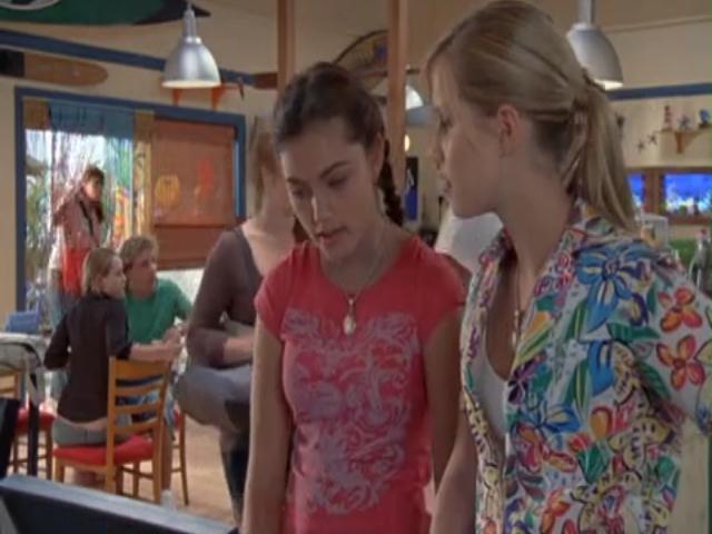 VampireDiariesWorld-dot-org_H20JustAddWater-S02e03-0658.jpg VampireDiariesWorld-dot-org_H20JustAddWater-S02e03-0658.jpg