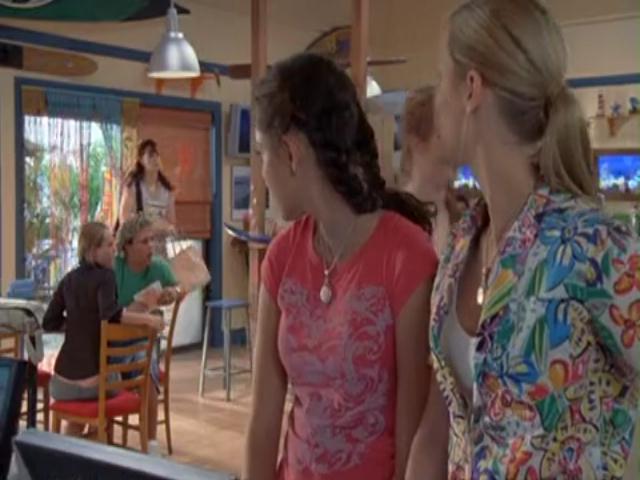 VampireDiariesWorld-dot-org_H20JustAddWater-S02e03-0659.jpg VampireDiariesWorld-dot-org_H20JustAddWater-S02e03-0659.jpg