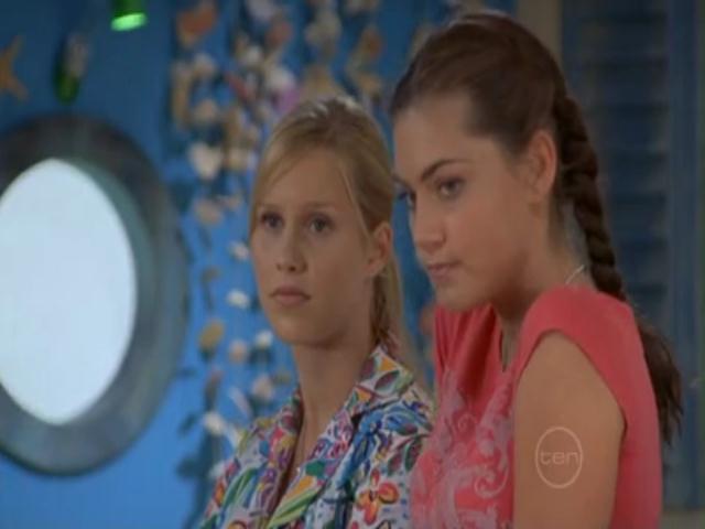 VampireDiariesWorld-dot-org_H20JustAddWater-S02e03-0711.jpg VampireDiariesWorld-dot-org_H20JustAddWater-S02e03-0711.jpg