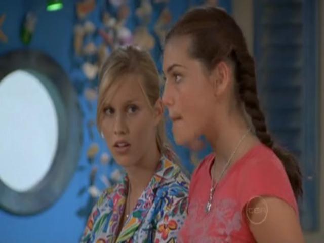 VampireDiariesWorld-dot-org_H20JustAddWater-S02e03-0719.jpg VampireDiariesWorld-dot-org_H20JustAddWater-S02e03-0719.jpg