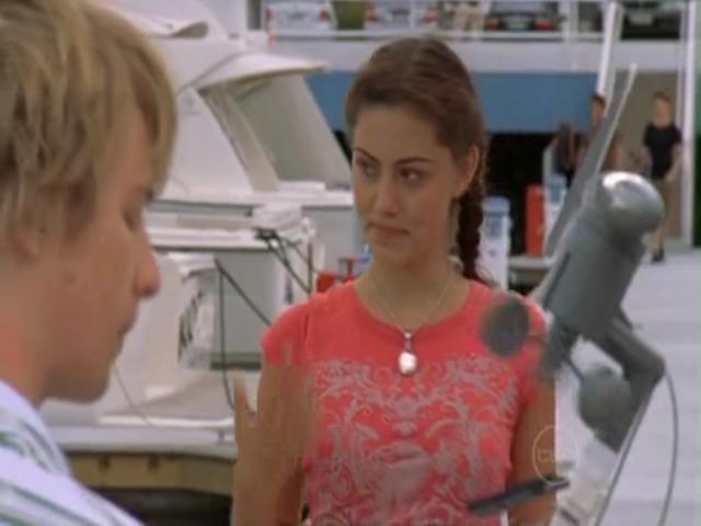 VampireDiariesWorld-dot-org_H20JustAddWater-S02e03-0749.jpg VampireDiariesWorld-dot-org_H20JustAddWater-S02e03-0749.jpg