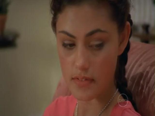 VampireDiariesWorld-dot-org_H20JustAddWater-S02e03-1241.jpg VampireDiariesWorld-dot-org_H20JustAddWater-S02e03-1241.jpg